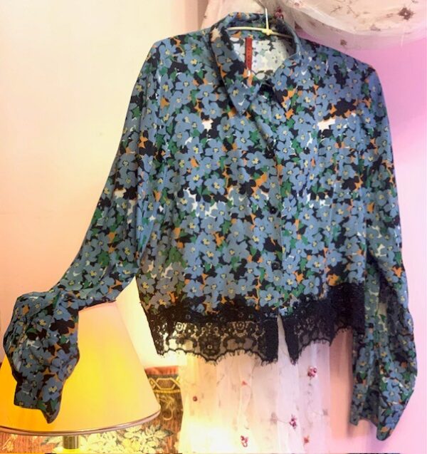 Shirt 24: Imperial (36-38).