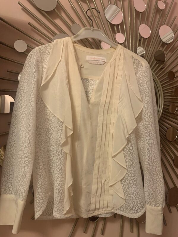 Shirt 26: See By Chloé (36-38).